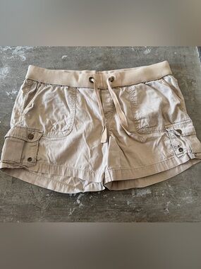 Old Navy Light Beige Drawstring Cargo Shorts